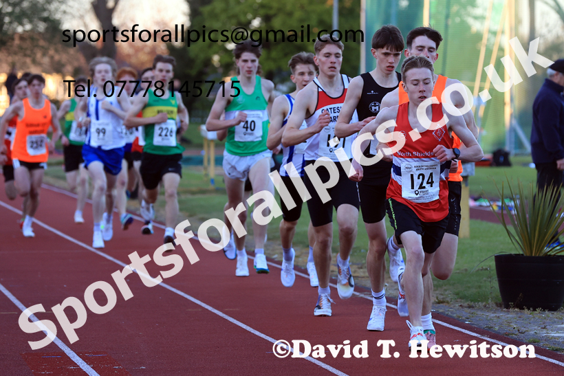 The 1500 metres, 2026 NEGP 1, Monkton Stadium. Photo: David T. Hewitson/Sports for All Pics